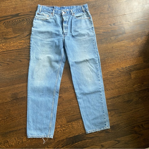 Levi’s 550 36 x 32 Relaxed Fit Mens Jeans - Picture 3 of 7